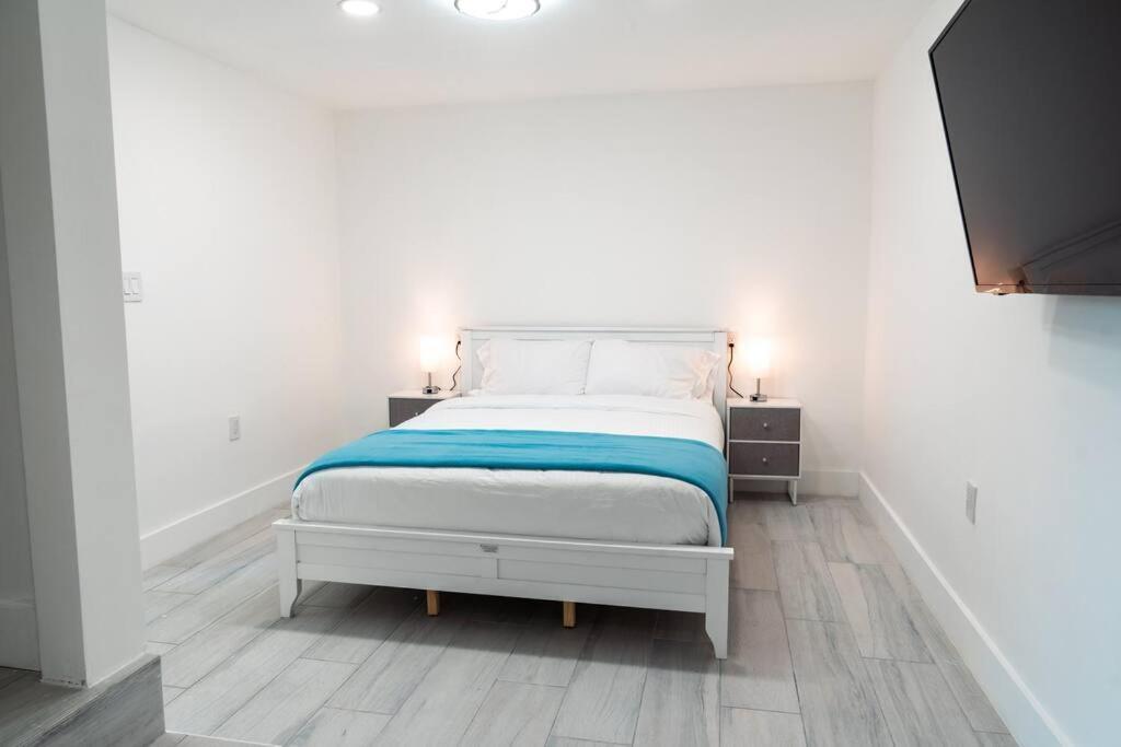 Luxury Retreat 3B ,2Ba Pool , Coral Gables Center Villa Miami Exterior foto