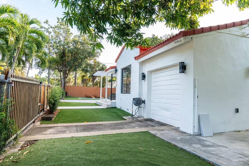 Luxury Retreat 3B ,2Ba Pool , Coral Gables Center Villa Miami Exterior foto
