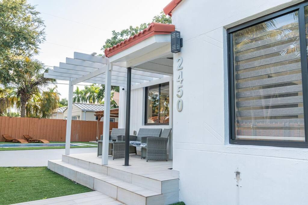 Luxury Retreat 3B ,2Ba Pool , Coral Gables Center Villa Miami Exterior foto